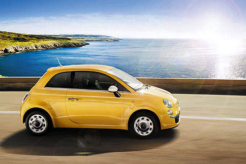Fiat 500生日快樂版！當壽星就是要趴一下～♥