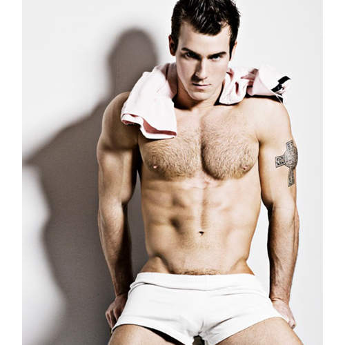 【美國出品】又帥又可愛的健美男模 Bryan Thomas 【美國出品】又帥又可愛的健美男模 Bryan Thomas