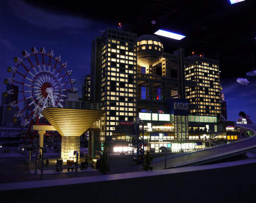 《東京LEGOLAND》開幕!可以把自己埋在樂高堆裡面嗎? 《東京LEGOLAND》開幕!可以把自己埋在樂高堆裡面嗎?