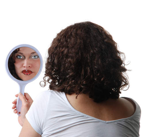 《整形級化妝術》簡單擁有自己理想的五官♥