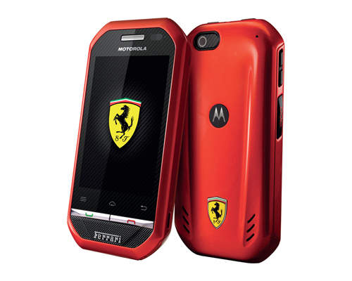 《摩托i867》又一款超馬「法拉利」跑車手機 極速登場囉！