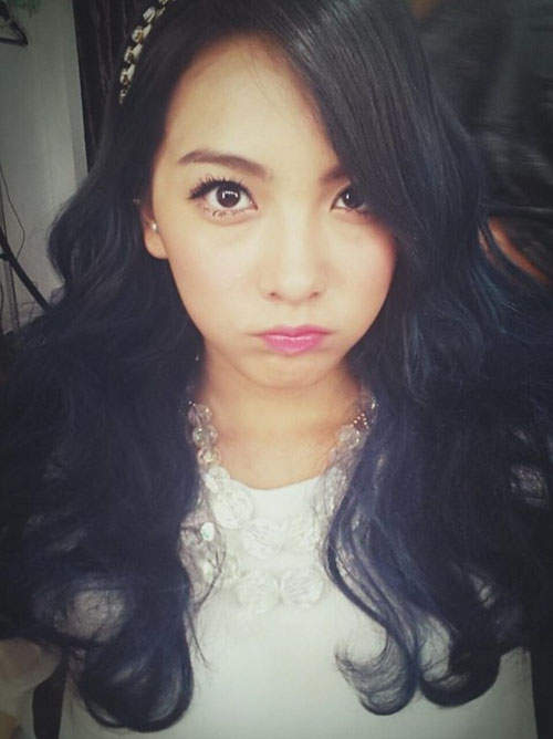 KARA《姜智英出道照》是不是天然美女看媽媽就知道