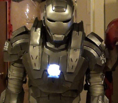 《TheHeroTutorials》 DIY鋼鐵裝的大玩家