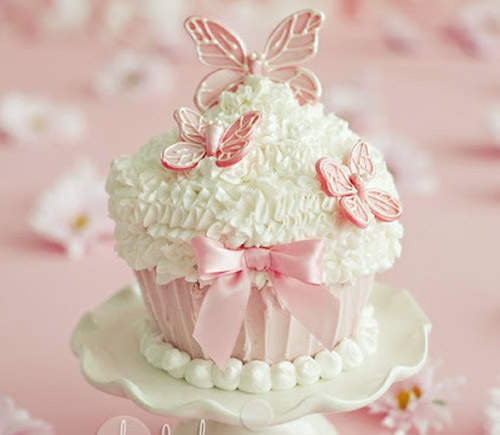 外表超漂亮的杯子蛋糕(但口感未知www) 外表超漂亮的杯子蛋糕(但口感未知www)