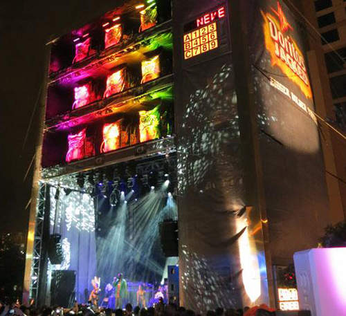 到底為什麼錢投下去不是掉舞台上的人下來？？？（誤）