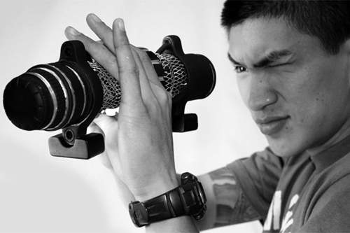 水電工專用 可360度彎曲的「水管」相機《All.Round SLR》！(誤)