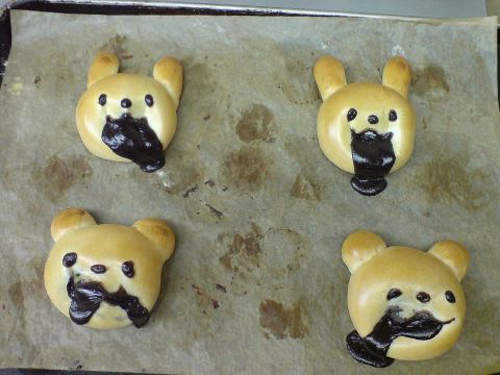 麵包店裡頭的《怪奇麵包》～想吃吃看嗎？