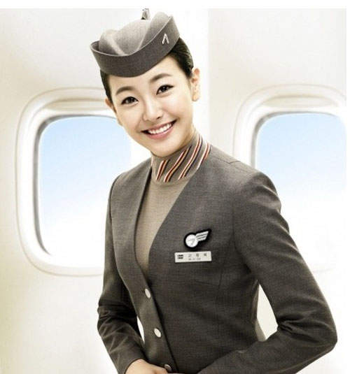 韓亞航空新代言人《高媛熙》年僅18歲？