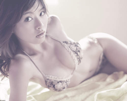 元祖未成年寫真女星 吉野紗香