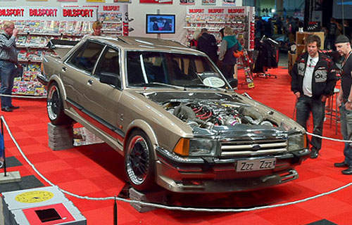 還記得福特千里馬嗎?這回它可是有1700匹馬力! 還記得福特千里馬嗎?這回它可是有1700匹馬力!