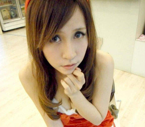 松青潔哥 李秉潔  超人氣兇妹SG(挺胸) 松青潔哥 李秉潔  超人氣兇妹SG(挺胸)