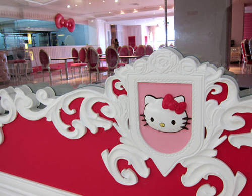 北京Hello Kitty餐廳開幕!日本網友其實很在意~ 北京Hello Kitty餐廳開幕!日本網友其實很在意~
