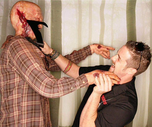 獵殺殭屍刀組 整組買完今年不限額度殺到爽(誤)