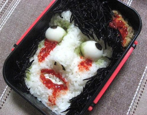 《恐怖便當》…恐怖到有點吃不下了… 《恐怖便當》…恐怖到有點吃不下了…