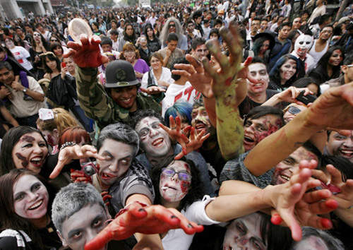 《殭屍遊行》滿坑滿谷的殭屍…(艾莉絲救我><)誰來阻止他們走來走去!? 《殭屍遊行》滿坑滿谷的殭屍…(艾莉絲救我><)誰來阻止他們走來走去!?