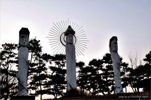 《木芽博物館》裡面是擺佛像滴~跟豆芽沒關係啦 《木芽博物館》裡面是擺佛像滴~跟豆芽沒關係啦