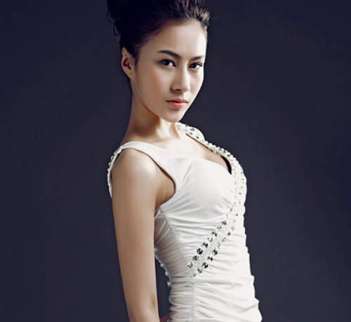 船震門女主角 安金莉婭 看著那漣漪一波接著一波… 船震門女主角 安金莉婭 看著那漣漪一波接著一波…