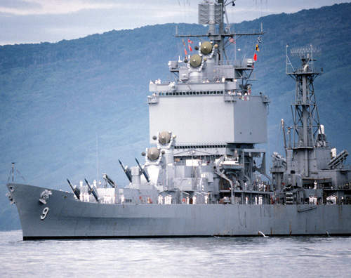 長堤號核動力飛彈巡洋艦要拍賣了...起標價150美元！？