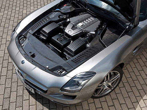 來看看馬力最大的《賓士AMG》車車TOP 10吧～