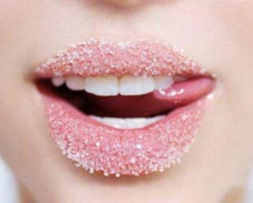 《砂糖磨砂膏》打造讓人想親吻的美唇