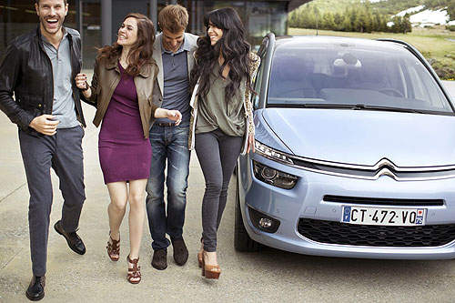 新《雪鐵龍Grand C4 Picasso》瞇瞇眼休旅加大版來囉~ 新《雪鐵龍Grand C4 Picasso》瞇瞇眼休旅加大版來囉~