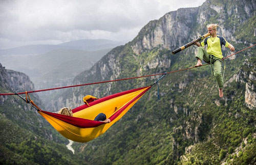 超級蜘蛛人《高空音樂會》大概這樣音效比較好(誤) 超級蜘蛛人《高空音樂會》大概這樣音效比較好(誤)