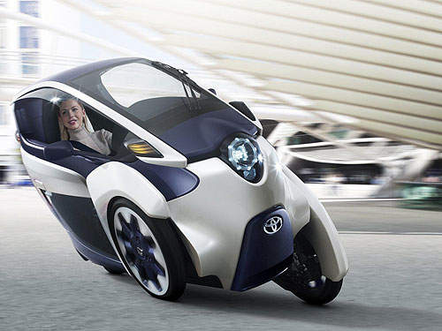 《Toyota i-Road》這樣壓車真的沒問題嗎?(抖) 《Toyota i-Road》這樣壓車真的沒問題嗎?(抖)