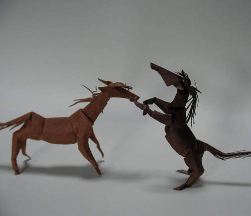 完全不打草稿的《Kirittai 立體剪紙》這真的是剪紙吧...（盯）