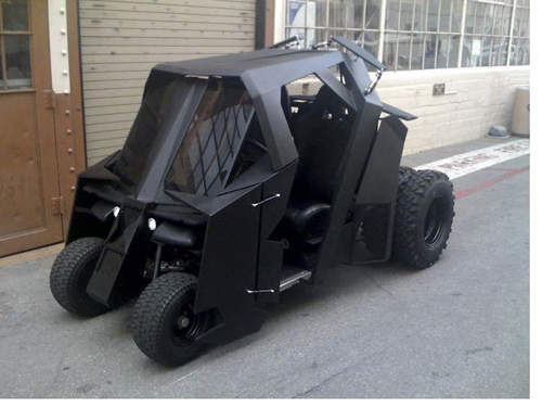 神網友改裝《蝙蝠俠高爾夫球車》 到底是去打球還是打擊犯罪ww 神網友改裝《蝙蝠俠高爾夫球車》 到底是去打球還是打擊犯罪ww