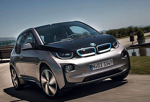 被電到了嗎?《BMW i3》科技風小可愛動感現身~ 被電到了嗎?《BMW i3》科技風小可愛動感現身~