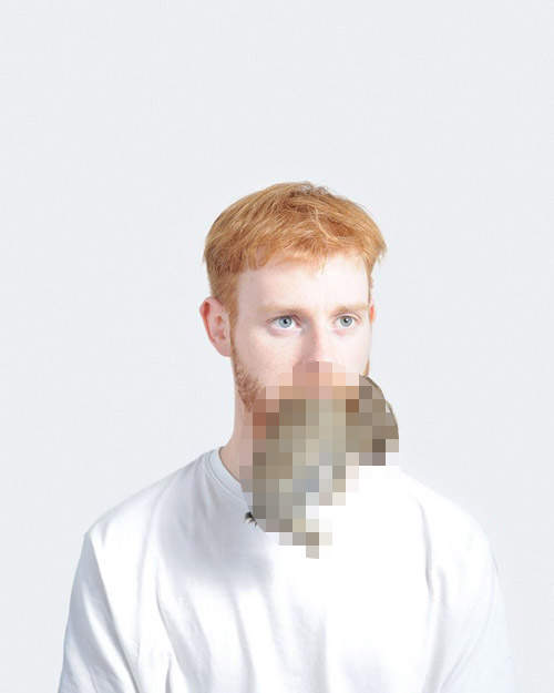 藝術家咬著死動物拍照  不會想吐嗎...? 藝術家咬著死動物拍照  不會想吐嗎...?