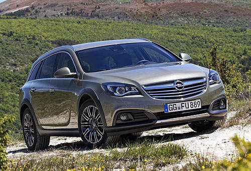 越野風《Opel Insignia Country Tourer》內在美走科技路線～