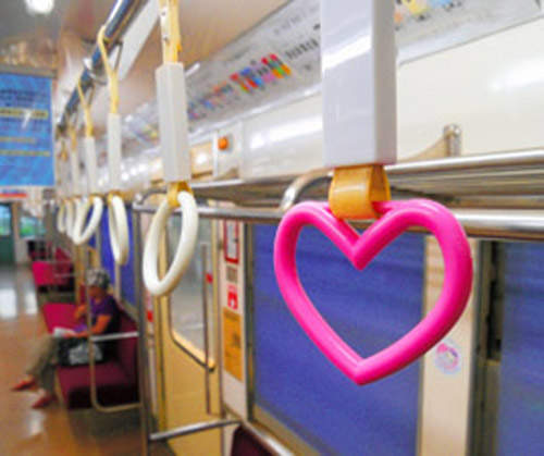 帶來幸福《心型吊環》看到它的人都會幸福喔♥