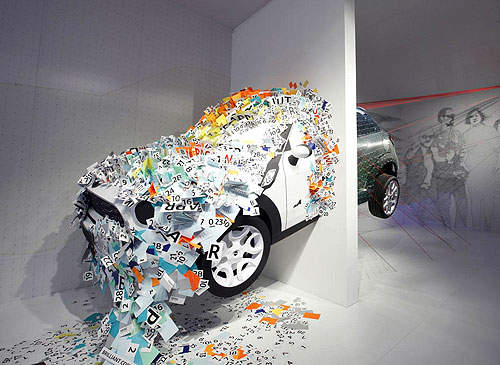 《Mini裝置藝術》怎麼把車車給開上牆了呢？(誤)