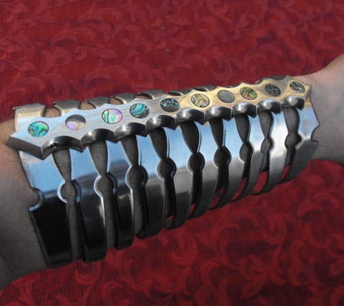 Steven Licata的武器店　現實生活中奇幻刀具製造家