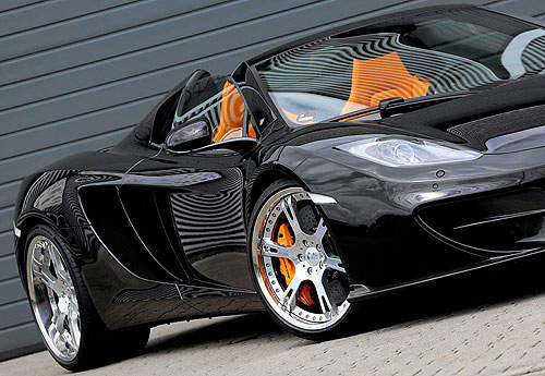 火辣辣《McLaren 12C Spider》上空超跑700匹馬力達陣~ 火辣辣《McLaren 12C Spider》上空超跑700匹馬力達陣~