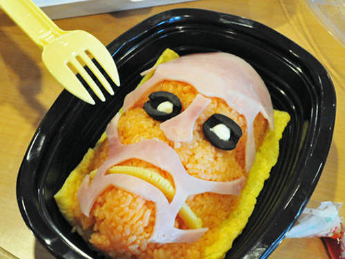 《Wonder Fes 2013夏》進擊的巨人餐點．讓人超失望～