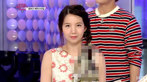 韓星秀時尚《絲巾編髮》又多一種髮型可以玩玩看了～