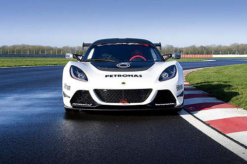 《蓮花 Exige V6 Cup R》進化版賽車準備好了~ 《蓮花 Exige V6 Cup R》進化版賽車準備好了~