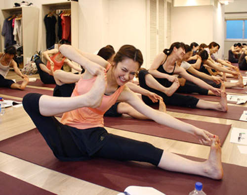 熱視線注意:會讓男生心動的女性瑜珈四種姿勢 熱視線注意:會讓男生心動的女性瑜珈四種姿勢