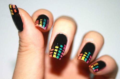 指彩系列《霓虹黑格》手抖也很可愛啦XD 指彩系列《霓虹黑格》手抖也很可愛啦XD