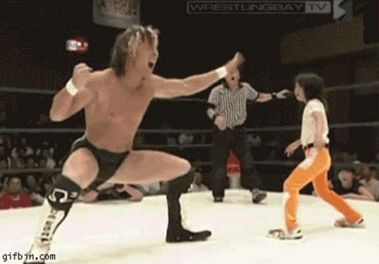 《摔角二三事》有時候還滿爆笑的啊ＸＤ