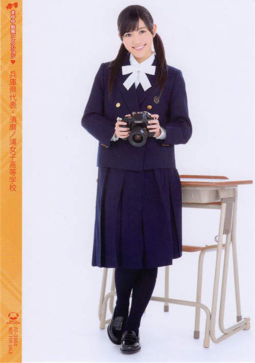 日本迷你制服裙大流行 唯独大阪坚持制服裙穿