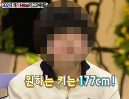 19歲《小隻男》 阿姨~不要再帶我回家了啦>``< 19歲《小隻男》 阿姨~不要再帶我回家了啦>``<