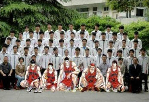 陸版《搞笑畢業照》為什麼我的畢業照都正經八百...(已哭) 陸版《搞笑畢業照》為什麼我的畢業照都正經八百...(已哭)