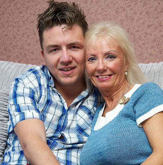 《相差38歲姊弟戀》竟然是亡夫的遺願.... 《相差38歲姊弟戀》竟然是亡夫的遺願....