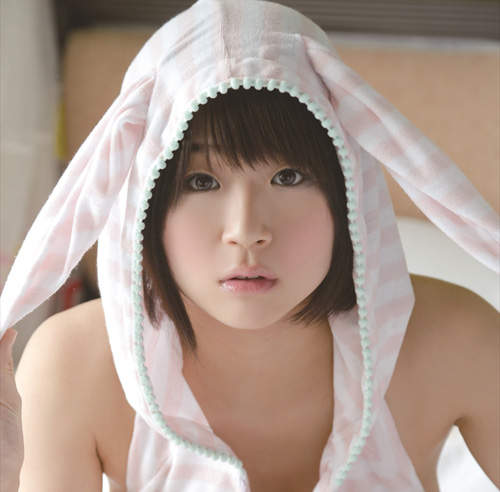 水月桃子　H罩杯的美巨乳寫真偶像新寫真發售