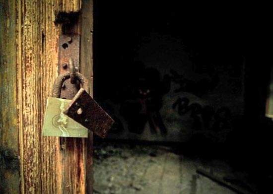 《廢棄療養院》希臘連廢墟都很有歷史 《廢棄療養院》希臘連廢墟都很有歷史