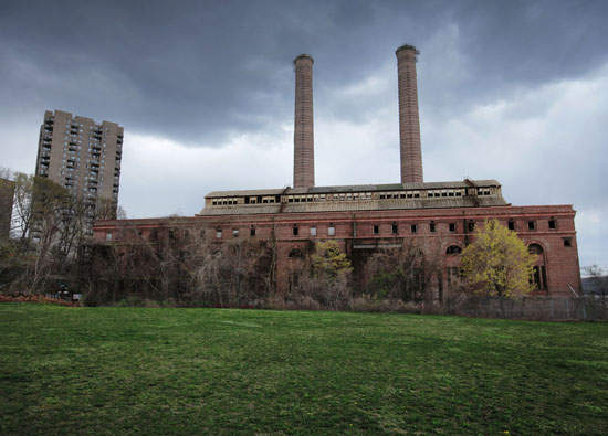 曼哈頓的《地獄之門》被遺棄50年的發電廠廢墟 曼哈頓的《地獄之門》被遺棄50年的發電廠廢墟