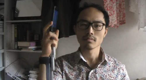 《中二病也要接手機》呵呵~怎麼樣都要超級帥~ 《中二病也要接手機》呵呵~怎麼樣都要超級帥~